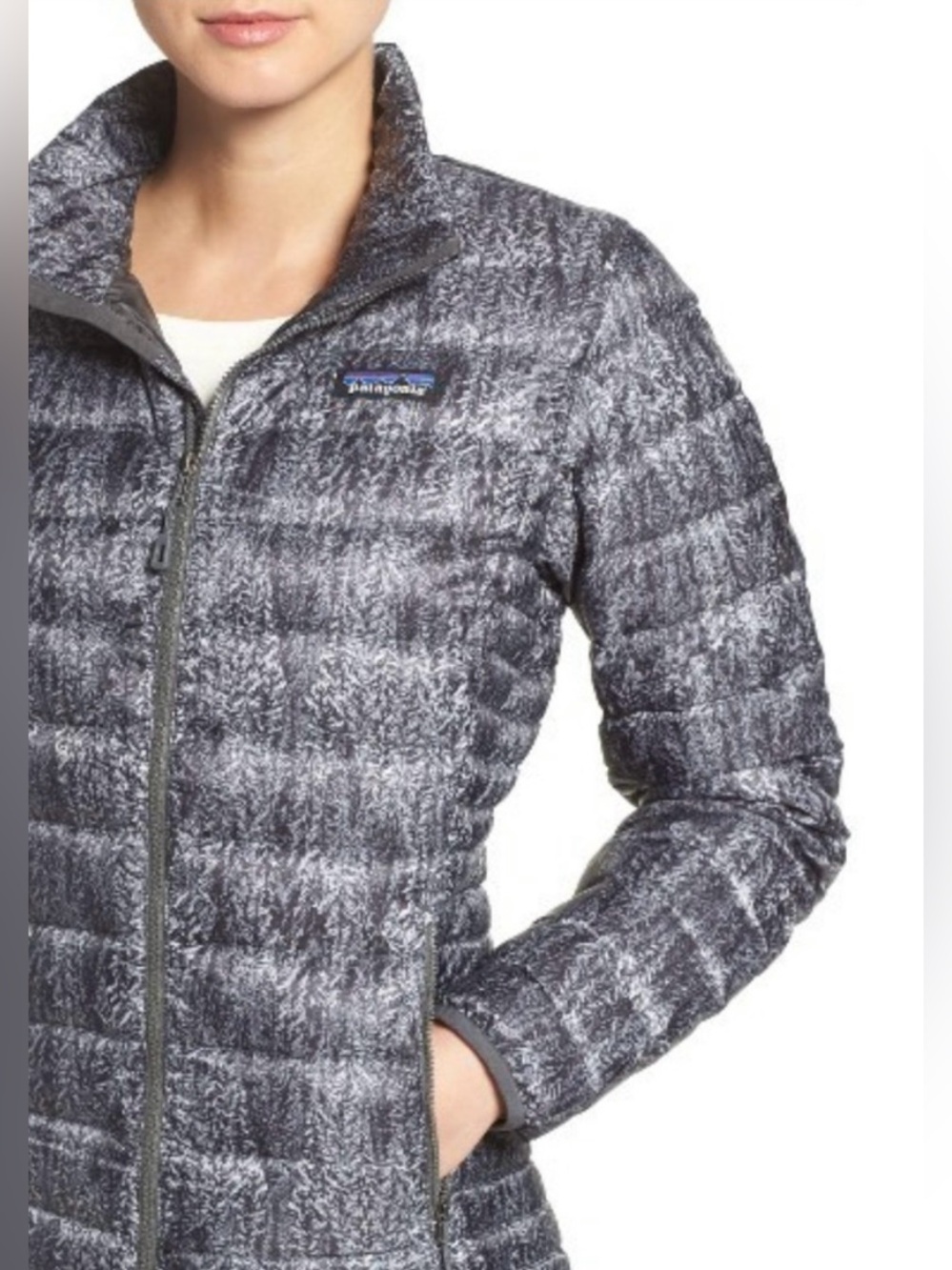 Patagonia Women's Down Sweater Jacket in Forestland Tailored Grey, Size XL